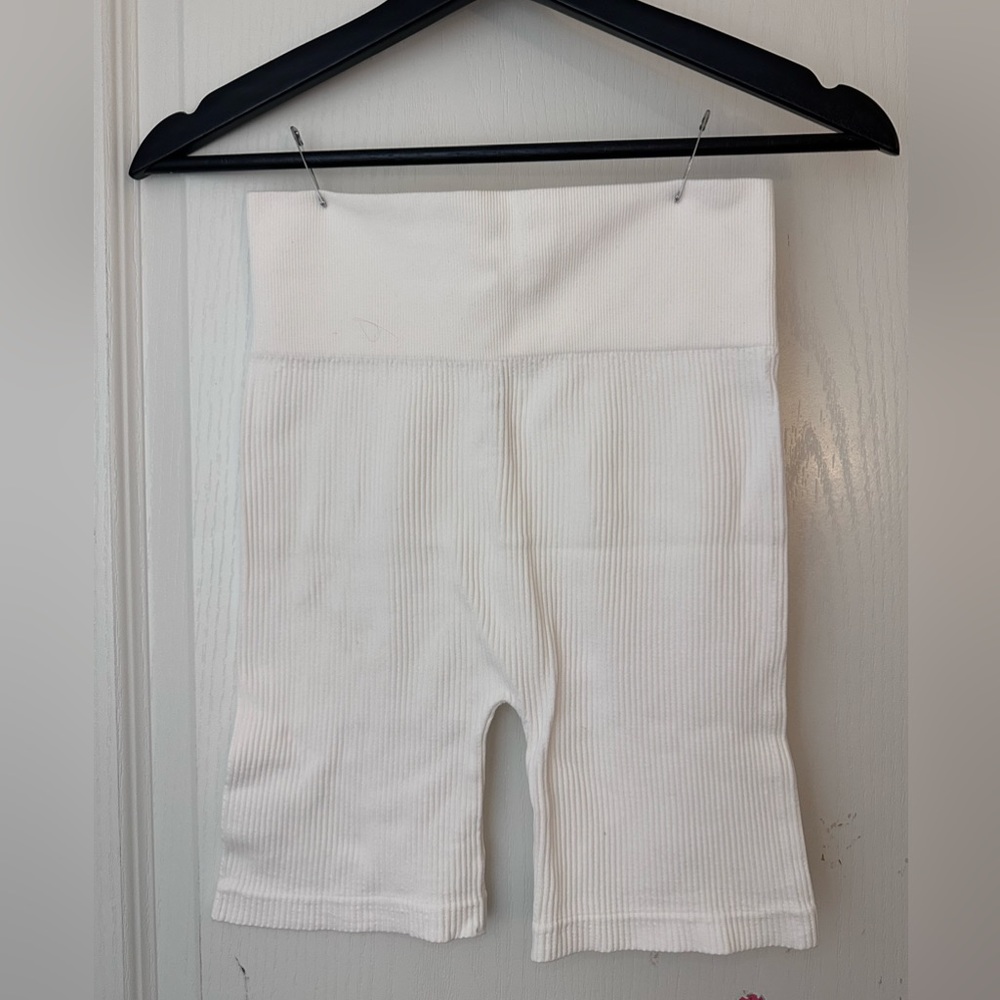 Ribbed White Biker Shorts